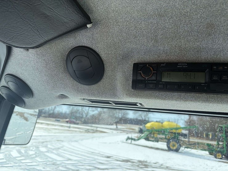 2013-new-holland-boomer-3050-image-18