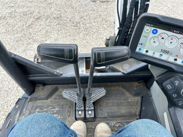 2023-bobcat-e35-image-21