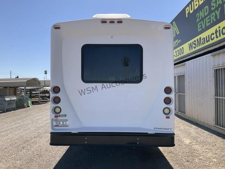 2015-ford-f550-image-6