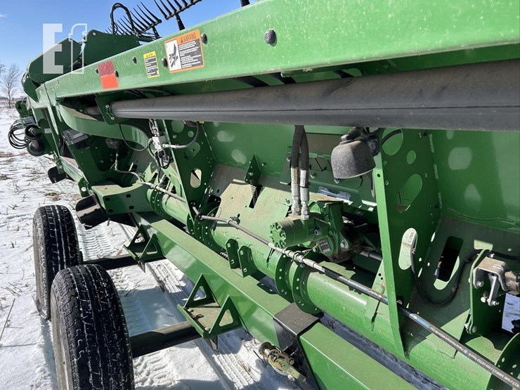 2019-john-deere-740fd-image-43