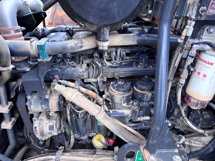 2022-doosan-da30-image-30