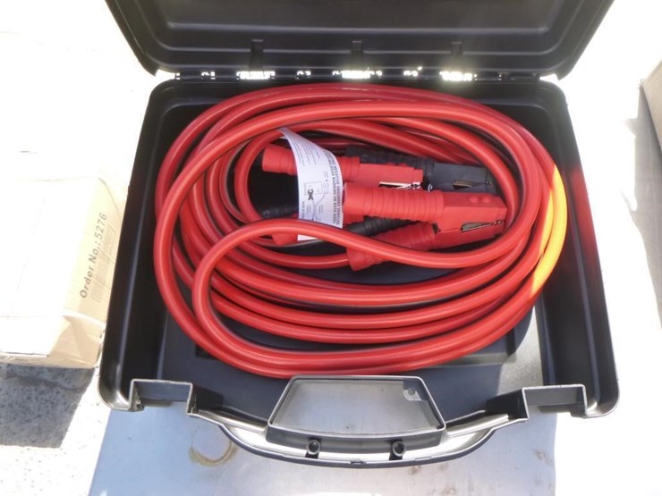25'-heavy-duty-0-gauge-booster-cables-image-2