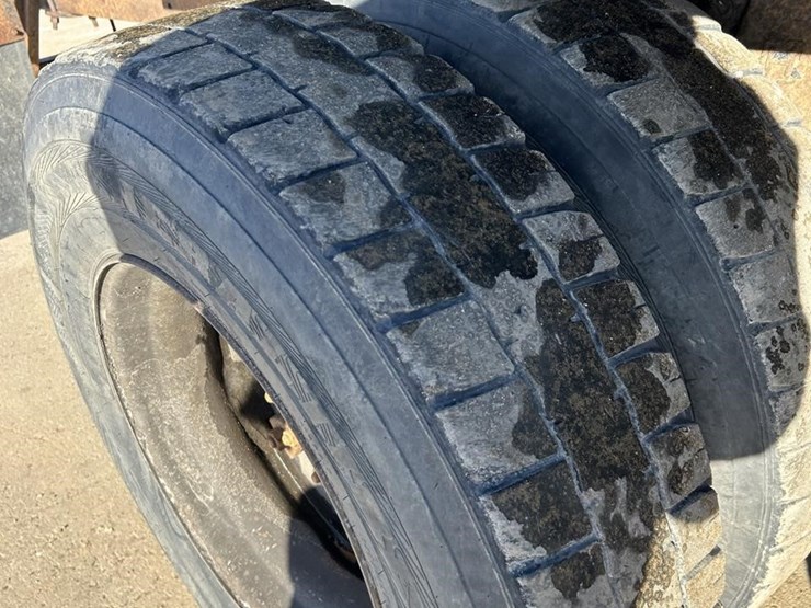 1994-ford-l9000-image-45