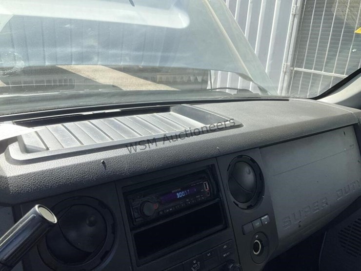 2012-ford-f450-image-24