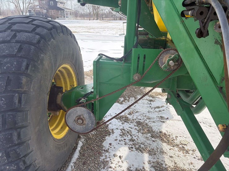 john-deere-1850-image-9