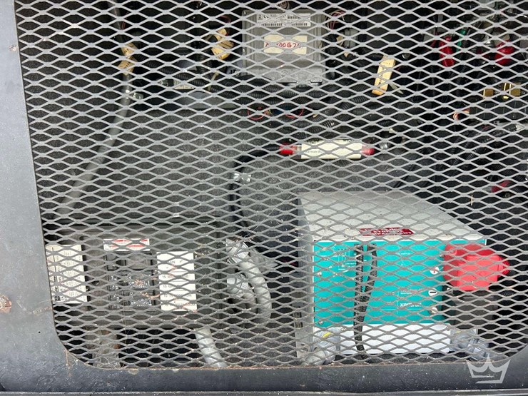 2005-freightliner-tropi-cal-t396-39ft.-class-a-motorhome-image-45