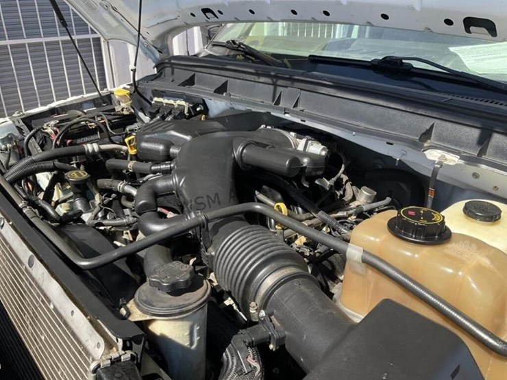 2012-ford-f450-image-17