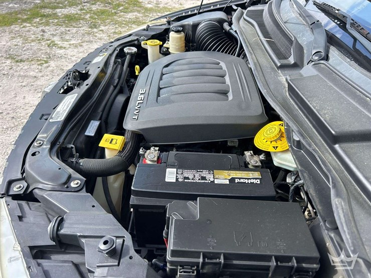 2016-dodge-grand-caravan-image-9