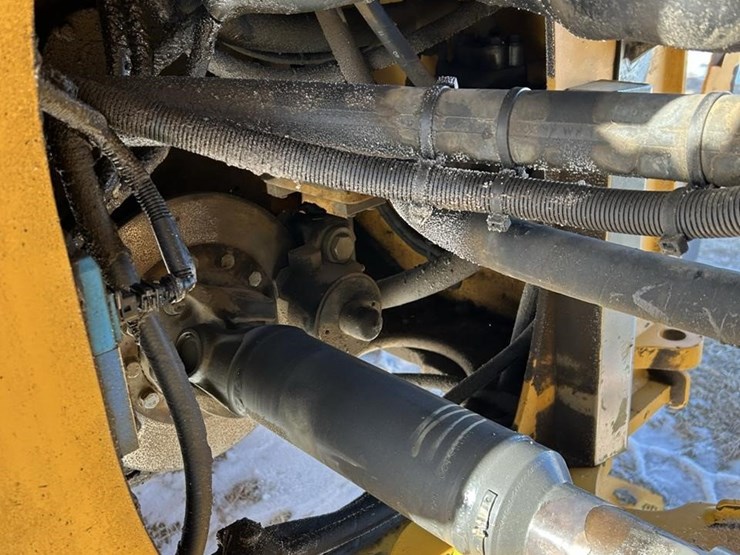 2012-volvo-l70g-image-42