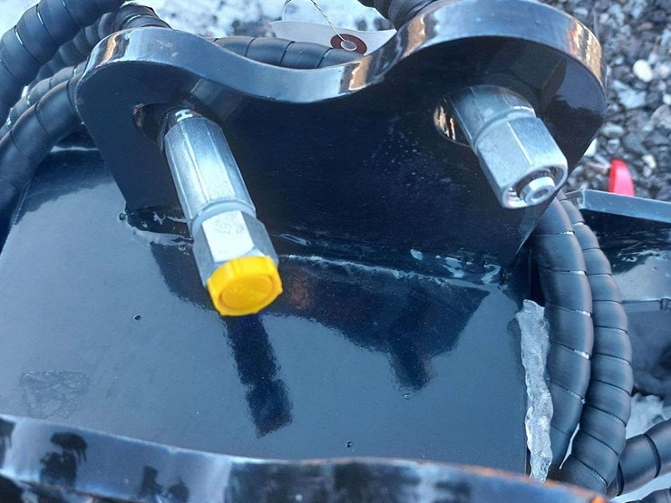 mini-excavator-sickle-bar-attachment-4'-image-4