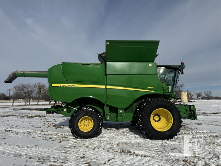 2013-john-deere-s680-image-6