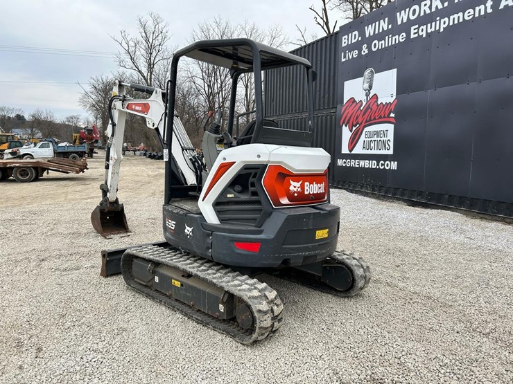 2023-bobcat-e35-image-2