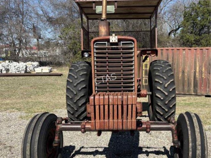 international-856d-image-8