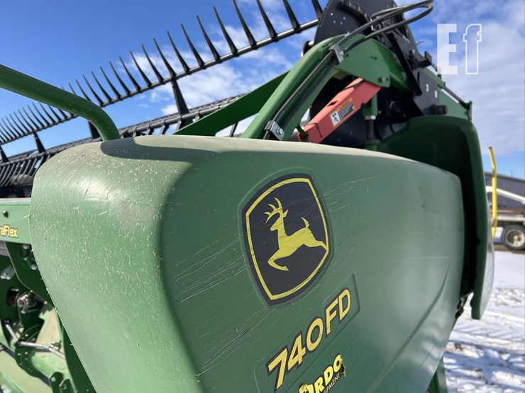 2019-john-deere-740fd-image-40