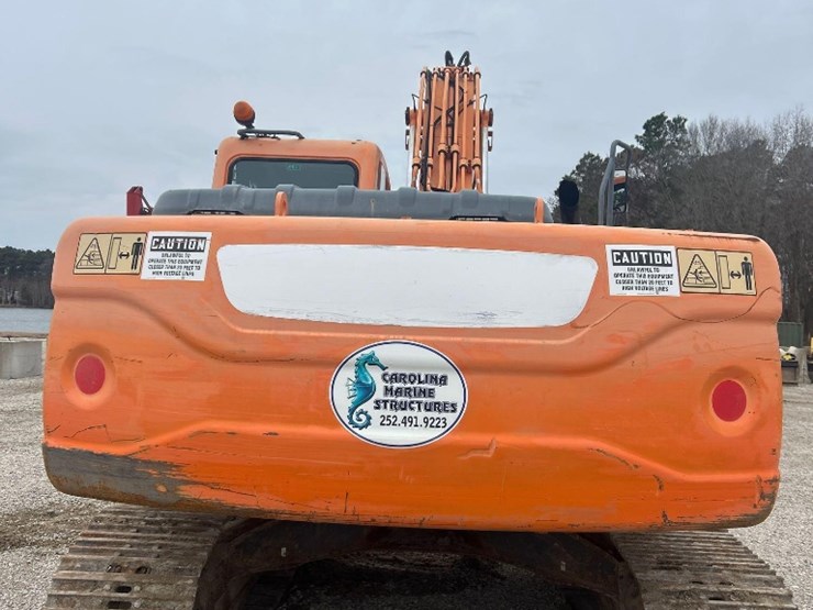 2014-doosan-dx225-lca-image-25