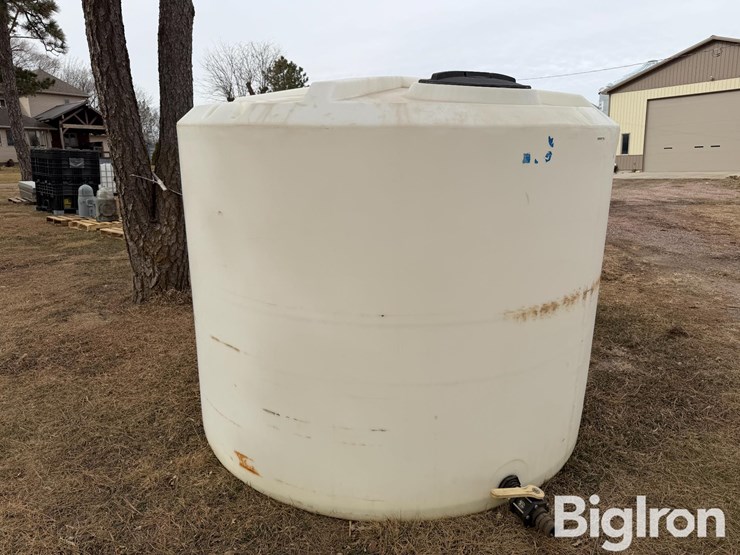 1500-gallon-liquid-tank-image-3