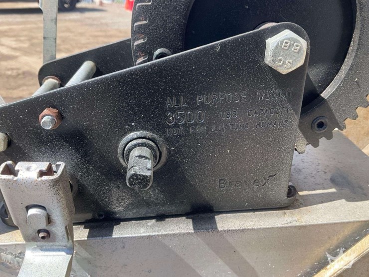 1985-23ft-mako-center-console-boat-with-2011-28ft-hmde-trailer-image-42