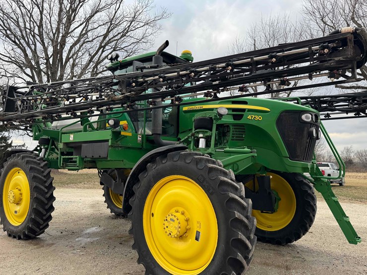 2009-john-deere-4730-image-10
