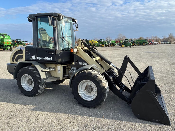 2005-ingersoll-rand-wl350-image-1