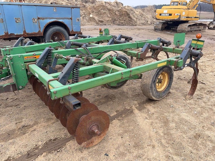 john-deere-714-image-8