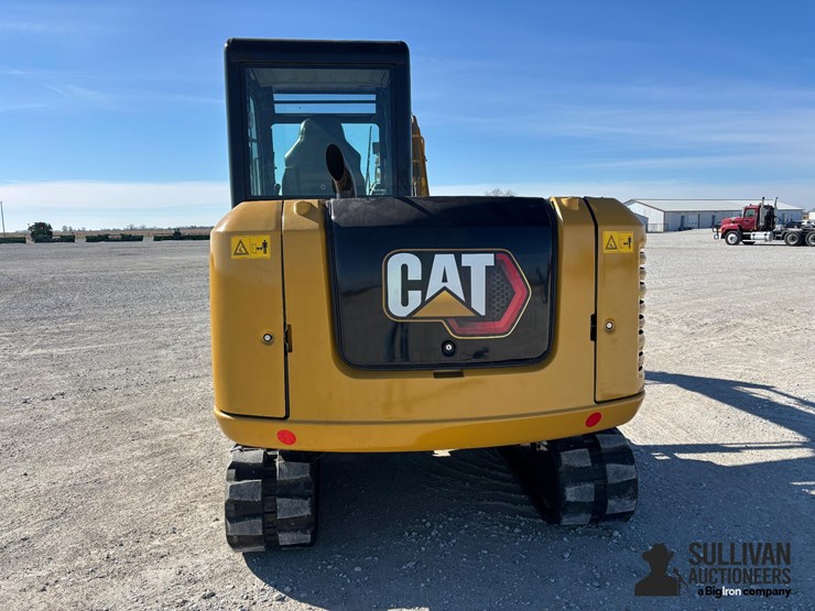 2018-caterpillar-305.5e2-image-6