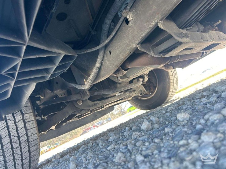 2012-ford-expedition-image-16