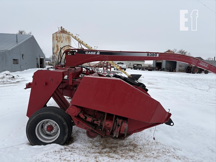 case-ih-8380-image-12