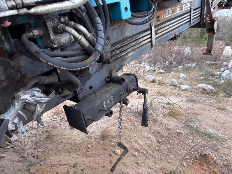 2016-powerscreen-trakpactor-320sr-image-77