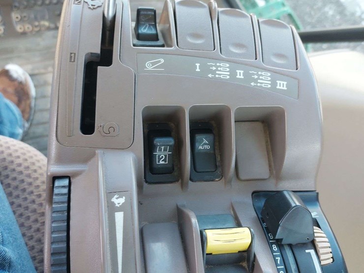 john-deere-6150r-image-52