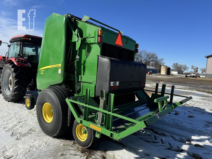2018-john-deere-560r-image-4