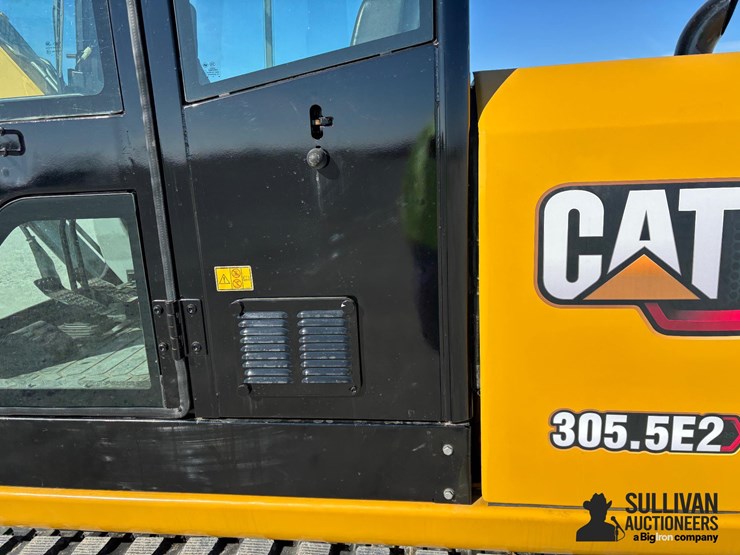 2018-caterpillar-305.5e2-image-18