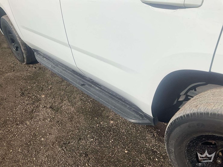 2019-chevrolet-tahoe-image-28