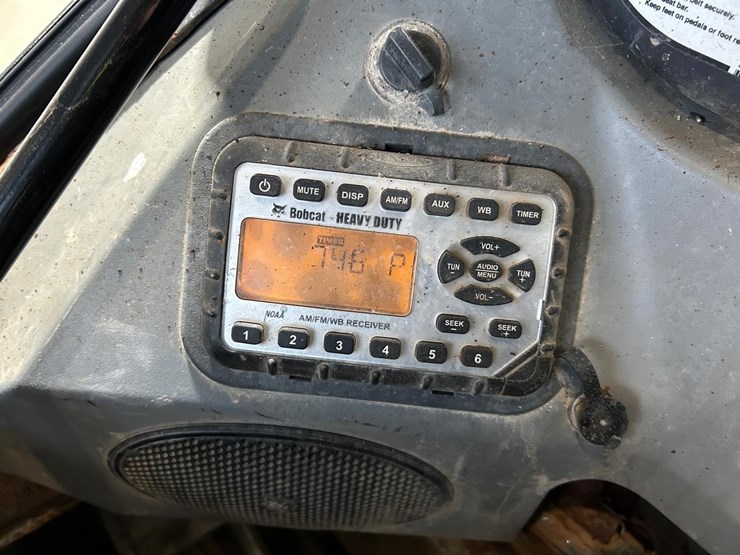 2018-bobcat-t450-image-26