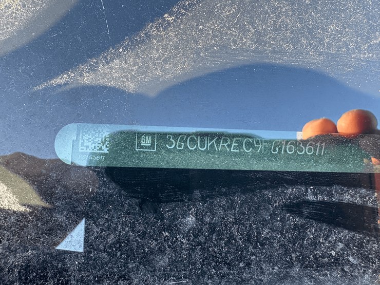 2015-chevrolet-silverado-image-15