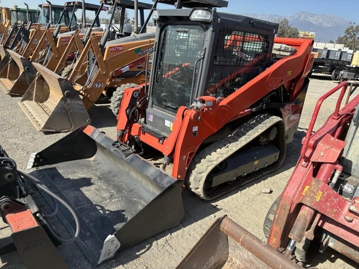 2024-kubota-svl75-3-image-1