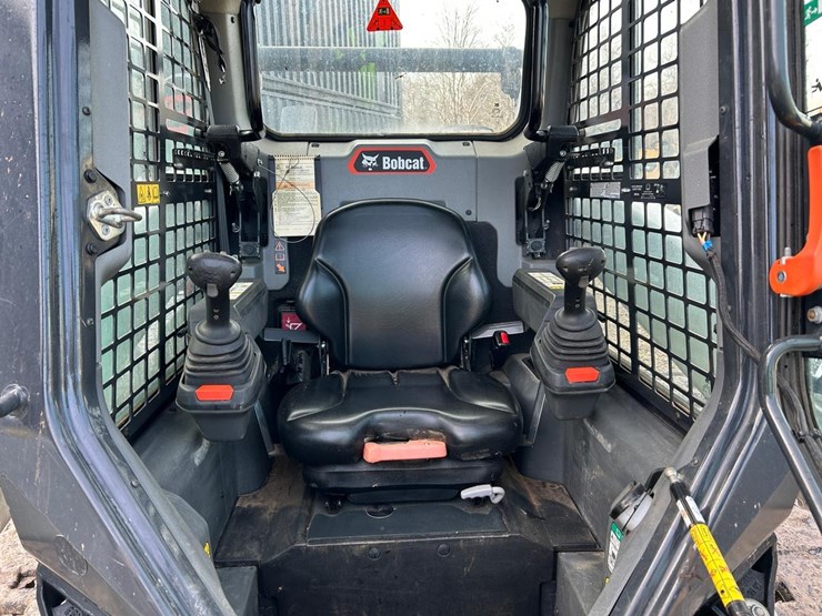 2023-bobcat-t76-image-20