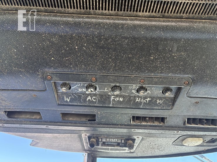 1978-john-deere-4440-image-23