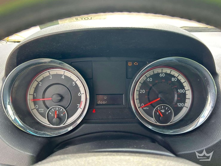 2016-dodge-grand-caravan-image-15