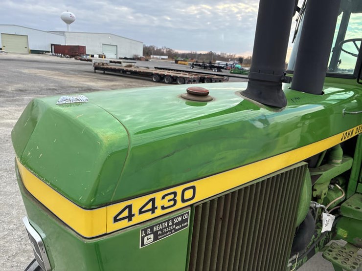 1975-john-deere-4430-image-31