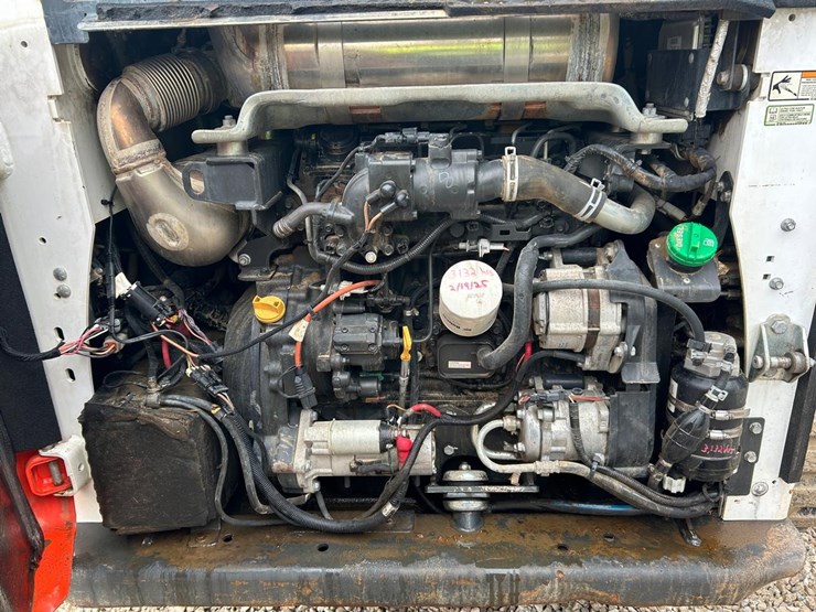 2019-bobcat-t870-image-15
