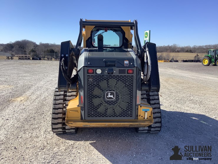 2020-deere-331g-image-6