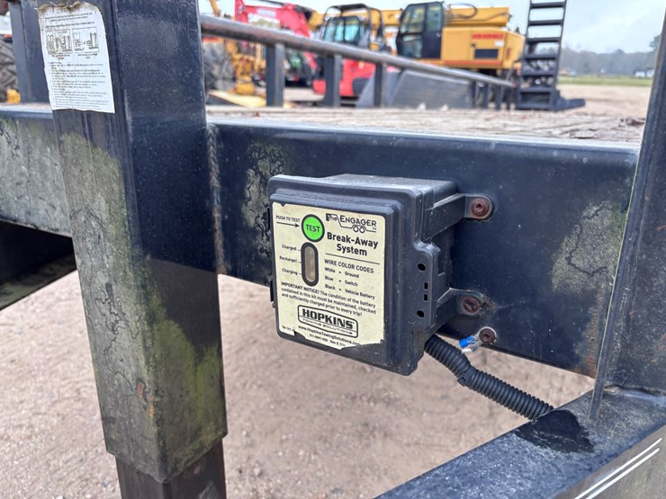 #653-•-2016-load-trail-image-9