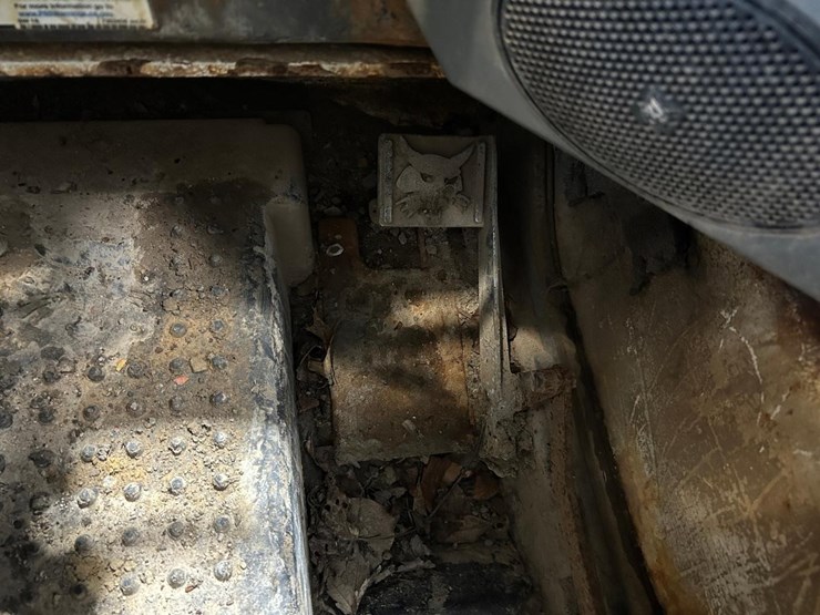 2018-bobcat-t450-image-24