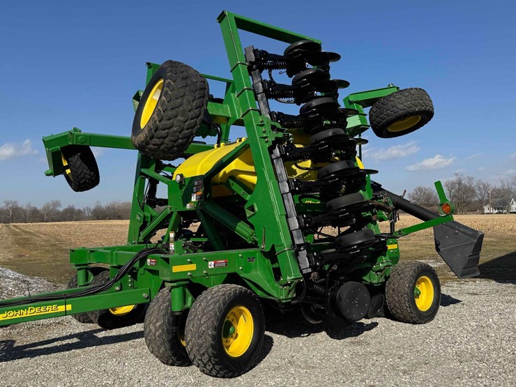 john-deere-1690-image-14