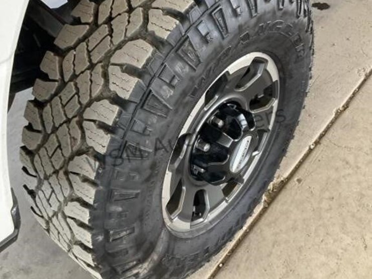 2017-ford-f250-image-8