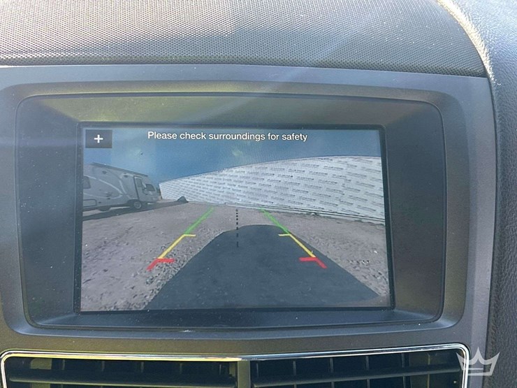 2018-lincoln-mkt-image-15