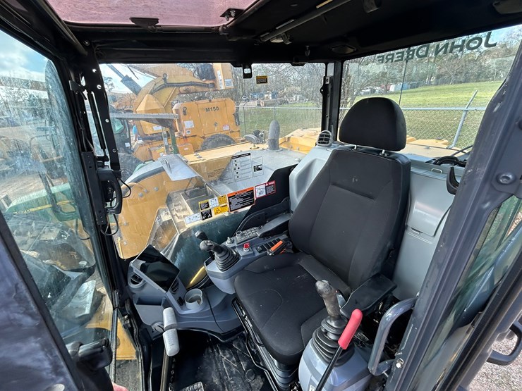 2023-deere-85-p-tier-image-17