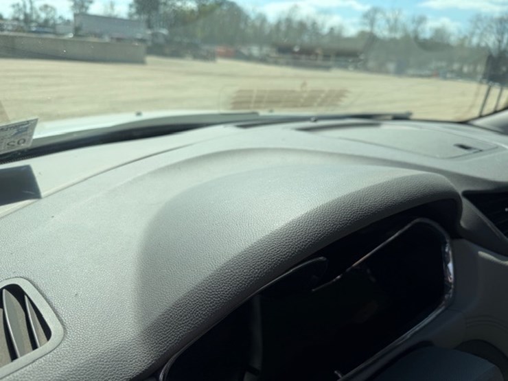 2016-chevrolet-traverse-image-49