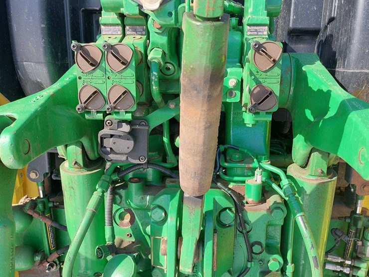 john-deere-6150r-image-11