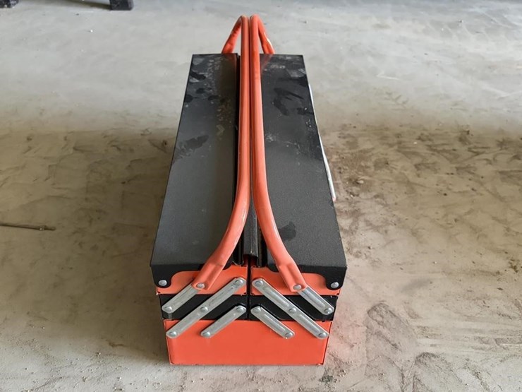 3-tier-portable-folding-steel-tool-chest-image-2